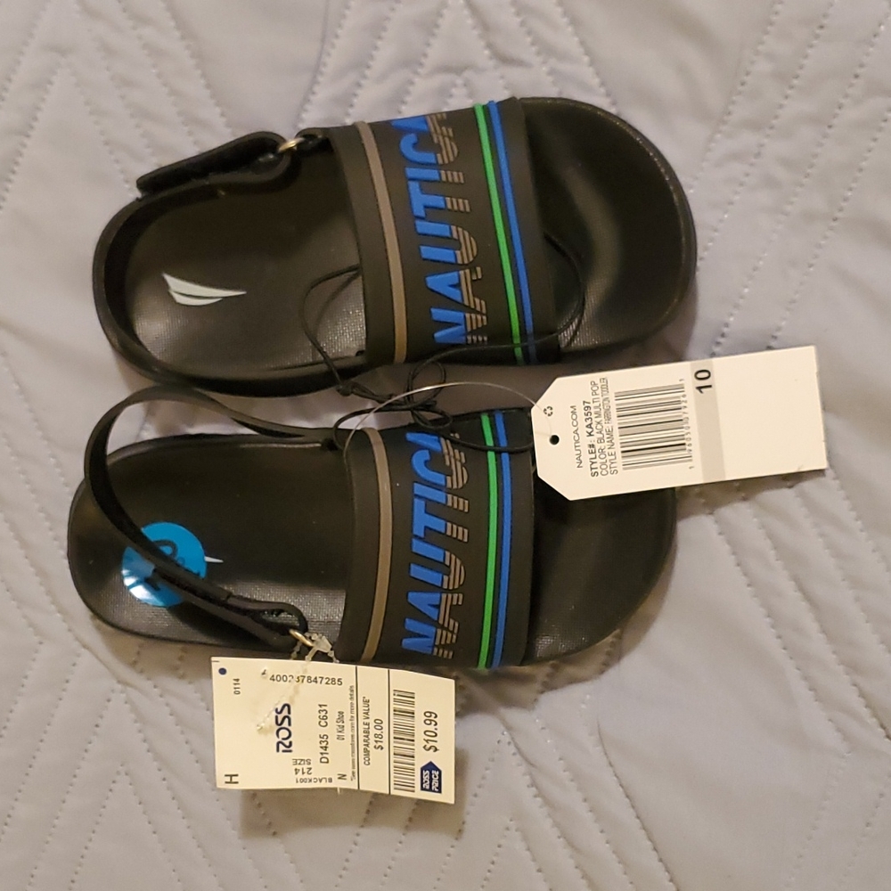 Nautica Slides
